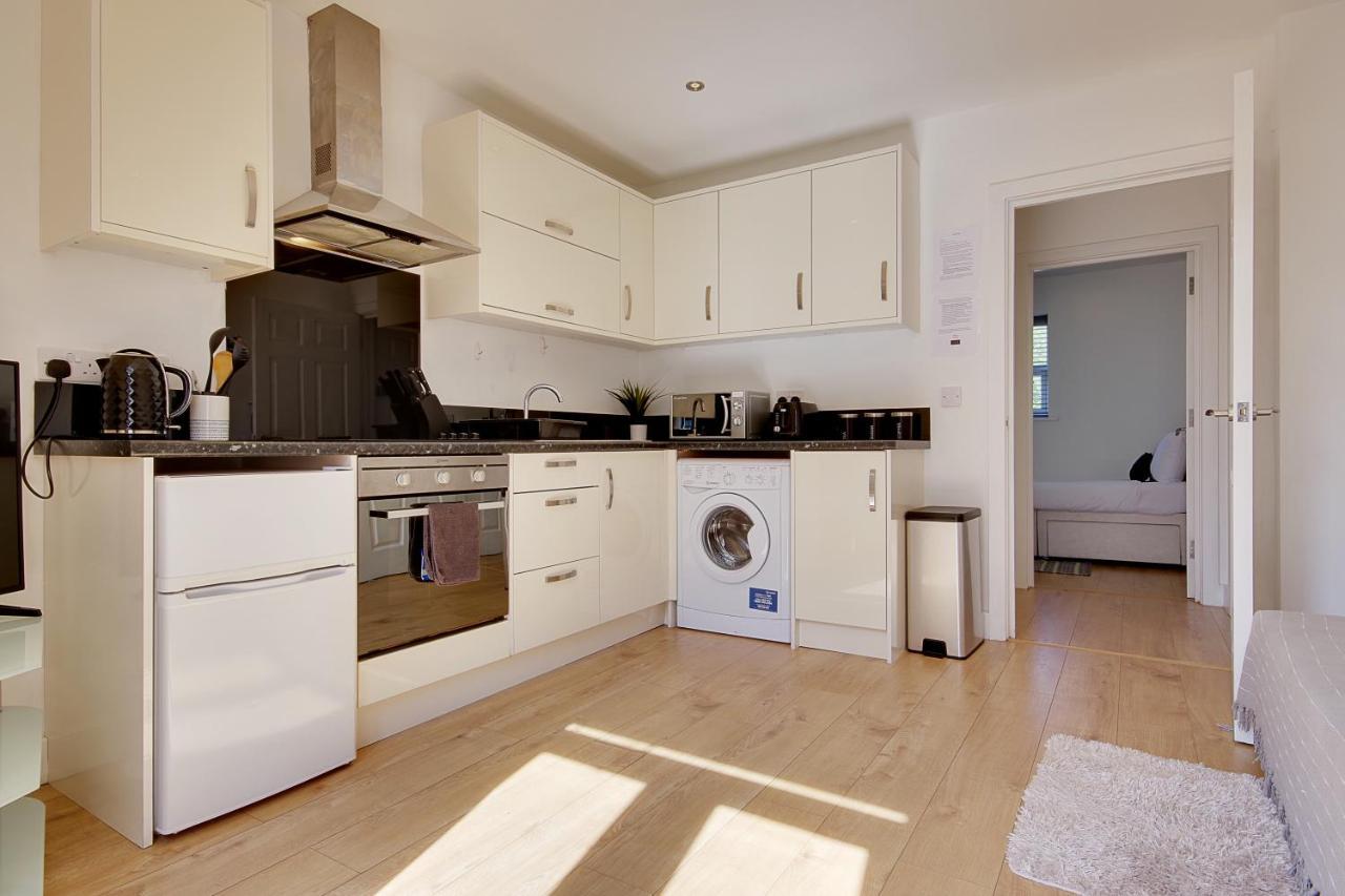 Turay Court Holiday Apartments Bournemouth Dış mekan fotoğraf
